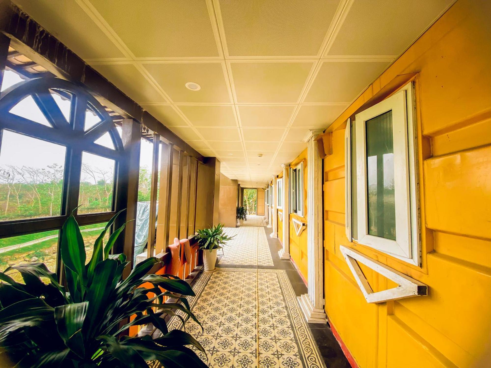 Meddom Park Hotel Cao Phong Exterior photo