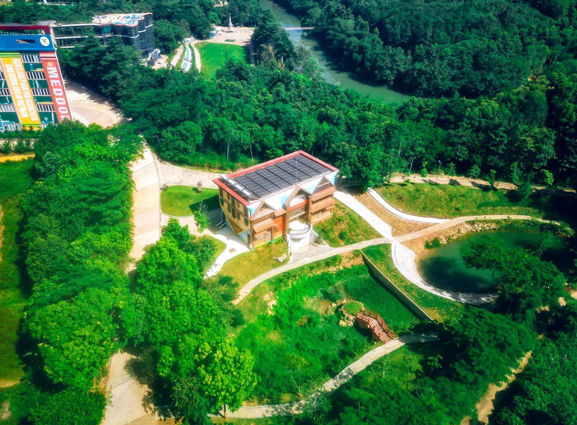Meddom Park Hotel Cao Phong Exterior photo