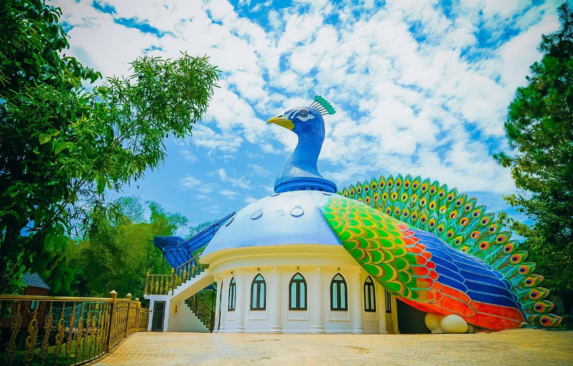 Meddom Park Hotel Cao Phong Exterior photo